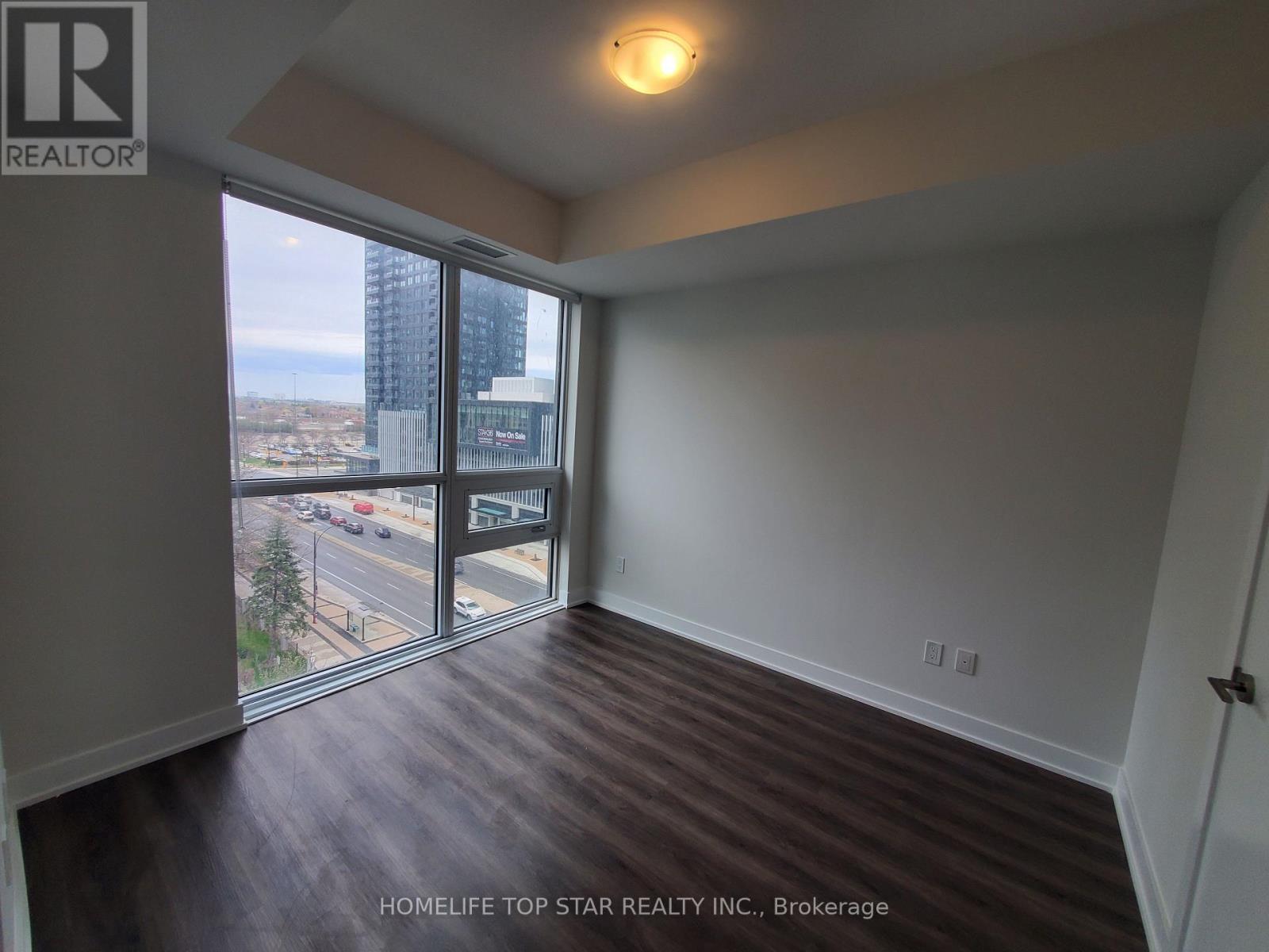 620 - 430 Square One Drive, Mississauga, Ontario  L5B 3Y1 - Photo 5 - W13659622