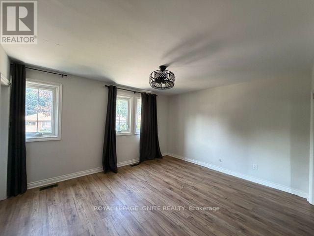 11 Fulwell Crescent, Toronto, Ontario  M3J 1Y4 - Photo 21 - W13659632