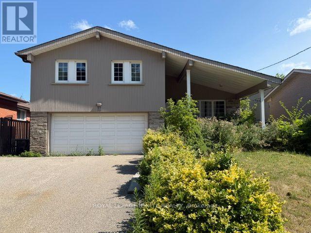 11 Fulwell Crescent, Toronto, Ontario  M3J 1Y4 - Photo 3 - W13659632