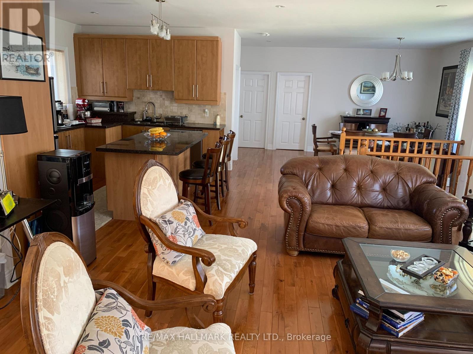 6 Griggsden Avenue, Toronto, Ontario  M9P 2Z5 - Photo 23 - W13659634