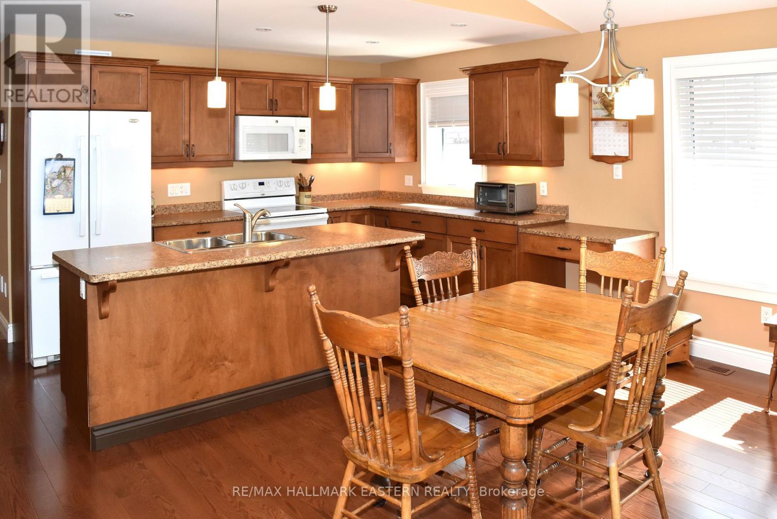 428 Raymond Street, Peterborough, Ontario  K9L 1R2 - Photo 9 - X13107020