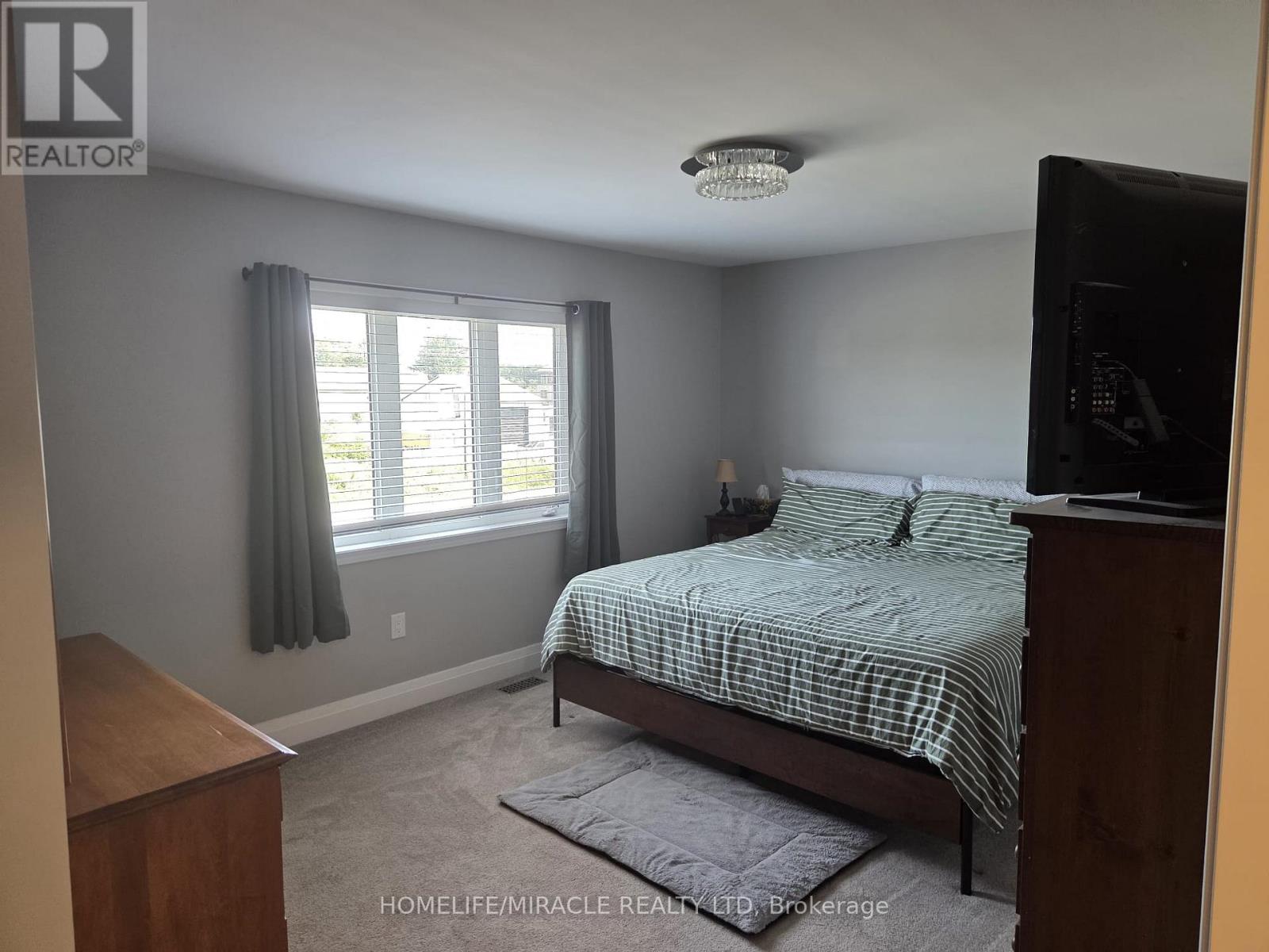 20 Esther Crescent, Thorold, Ontario  L3B 5N5 - Photo 6 - X13659480