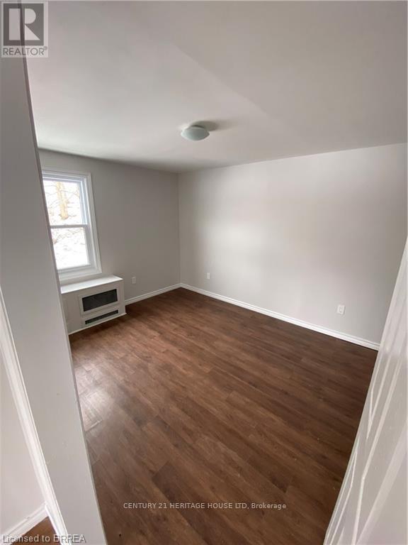 3 - 70 Grandview Street, Brantford, Ontario  N3R 6X2 - Photo 8 - X13659522