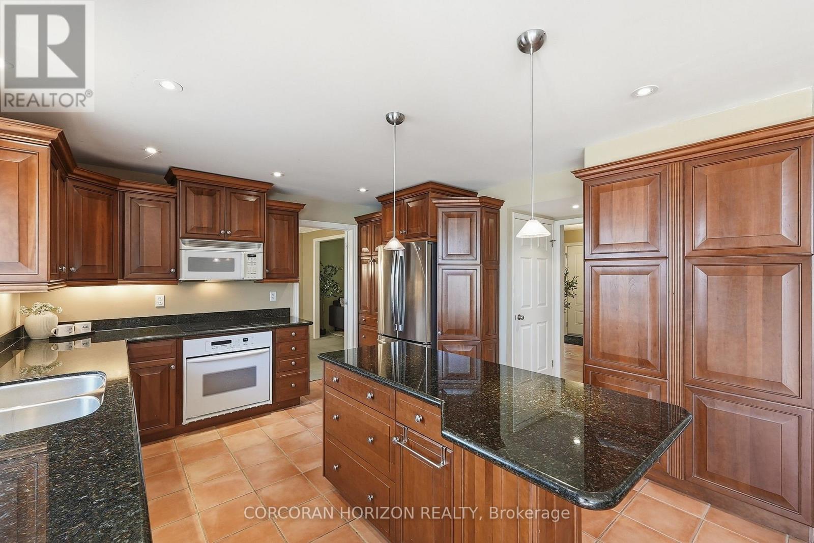 46 Devils Creek Drive, Cambridge, Ontario  N1S 4Y3 - Photo 17 - X13659524