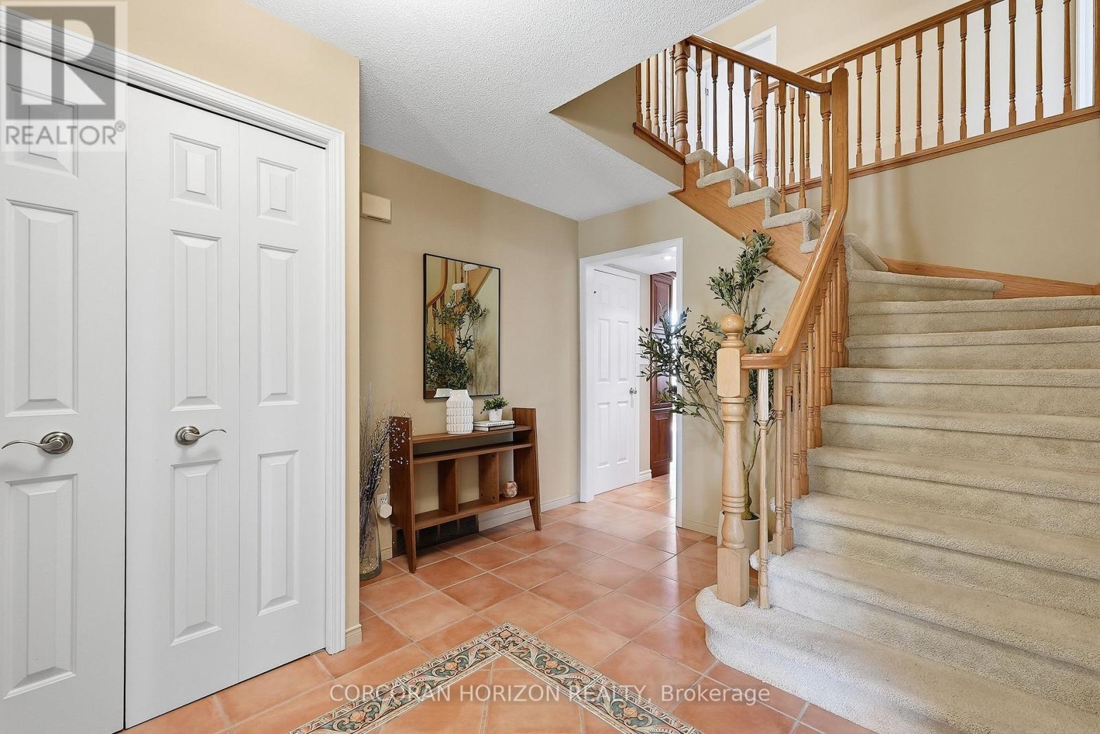 46 Devils Creek Drive, Cambridge, Ontario  N1S 4Y3 - Photo 8 - X13659524
