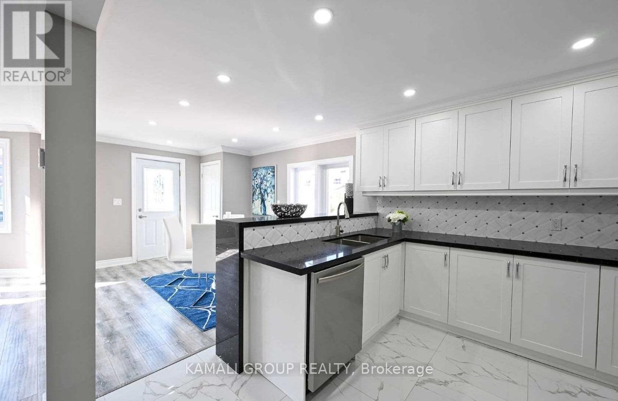Main - 39 Walter Avenue S, Hamilton, Ontario  L8H 1A4 - Photo 11 - X13659566