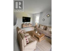 461 RED RIVER DRIVE, Waterloo, Ontario