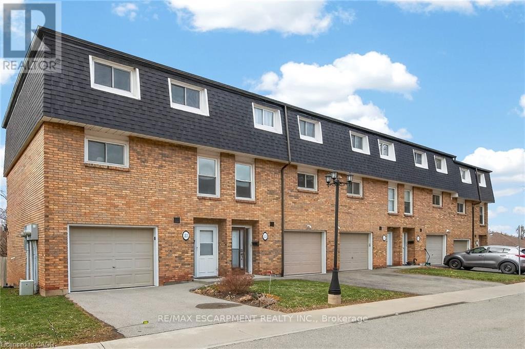 23 ROSEDALE COURT, Hamilton, Ontario