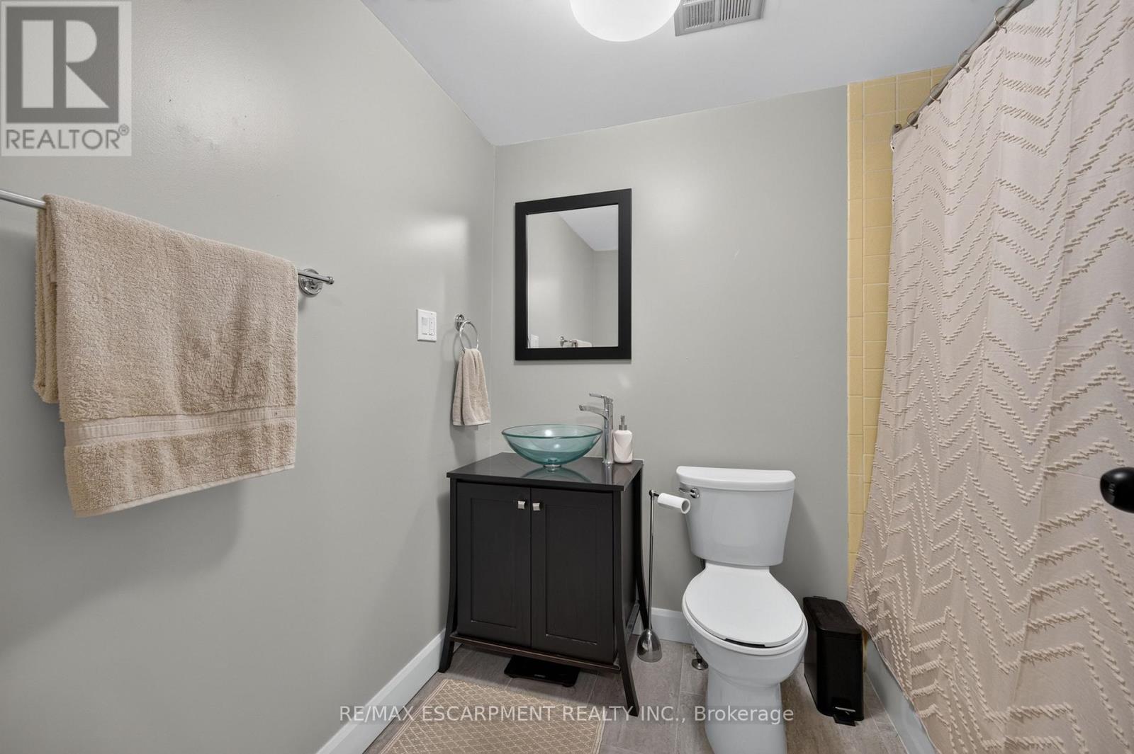 23 Rosedale Court, Hamilton, Ontario  L8B 4G1 - Photo 24 - X13659644
