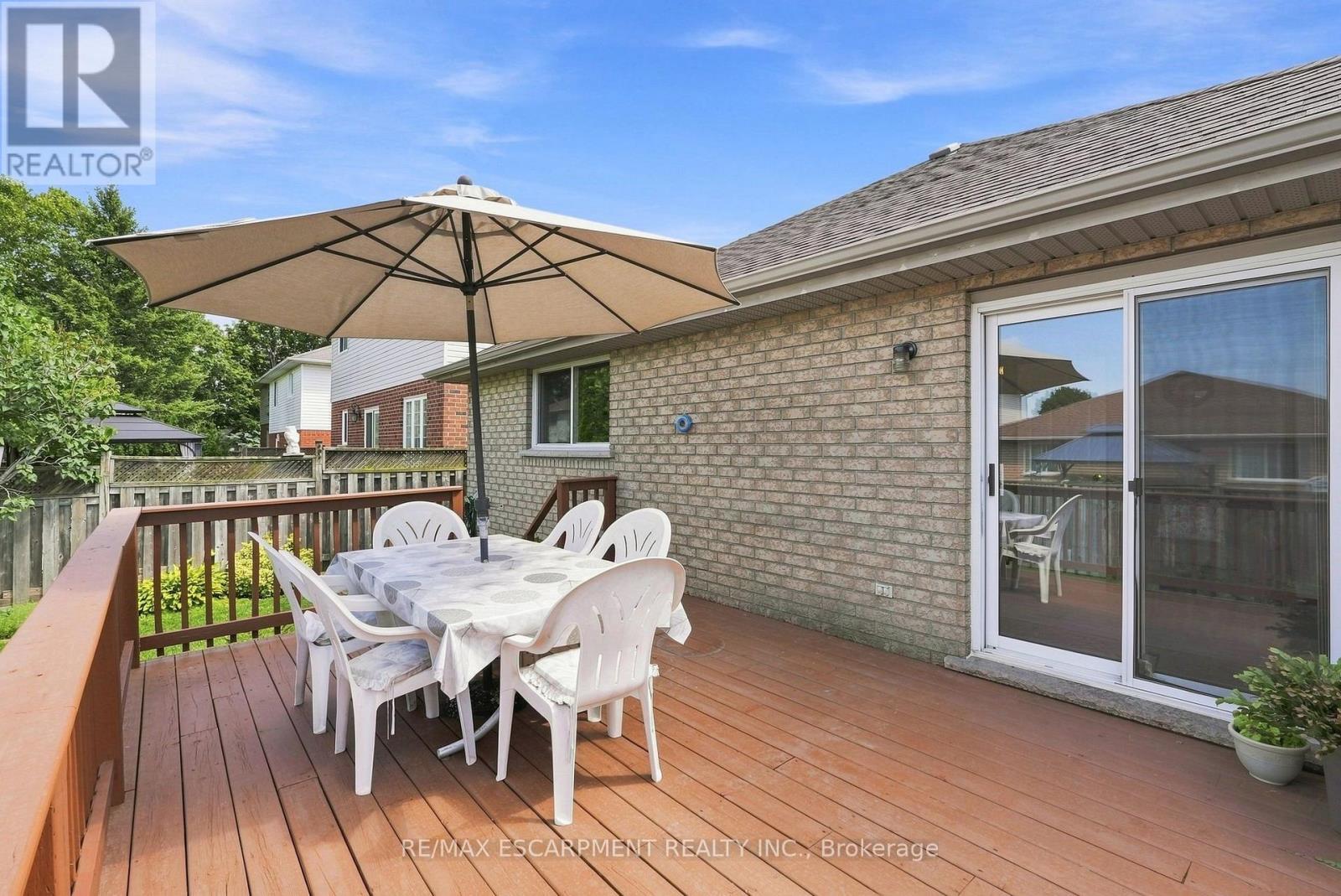 210 Bastille Street, Hamilton, Ontario  L9B 2G5 - Photo 37 - X13659650