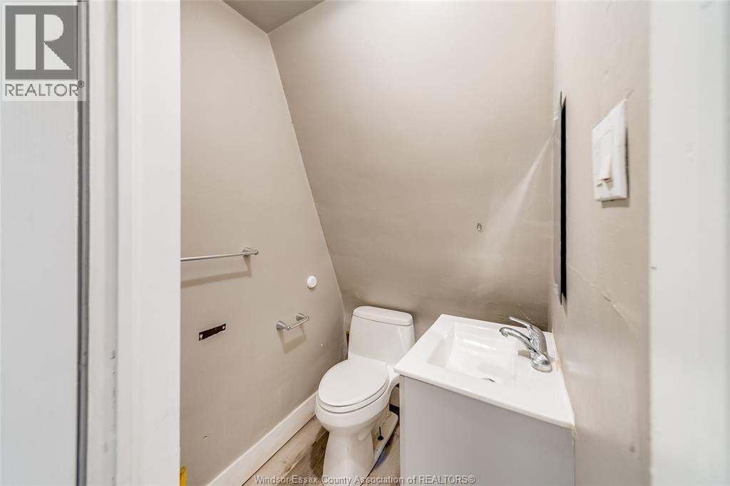 384 Josephine Avenue, Windsor, Ontario  N9B 2L1 - Photo 14 - 26018579