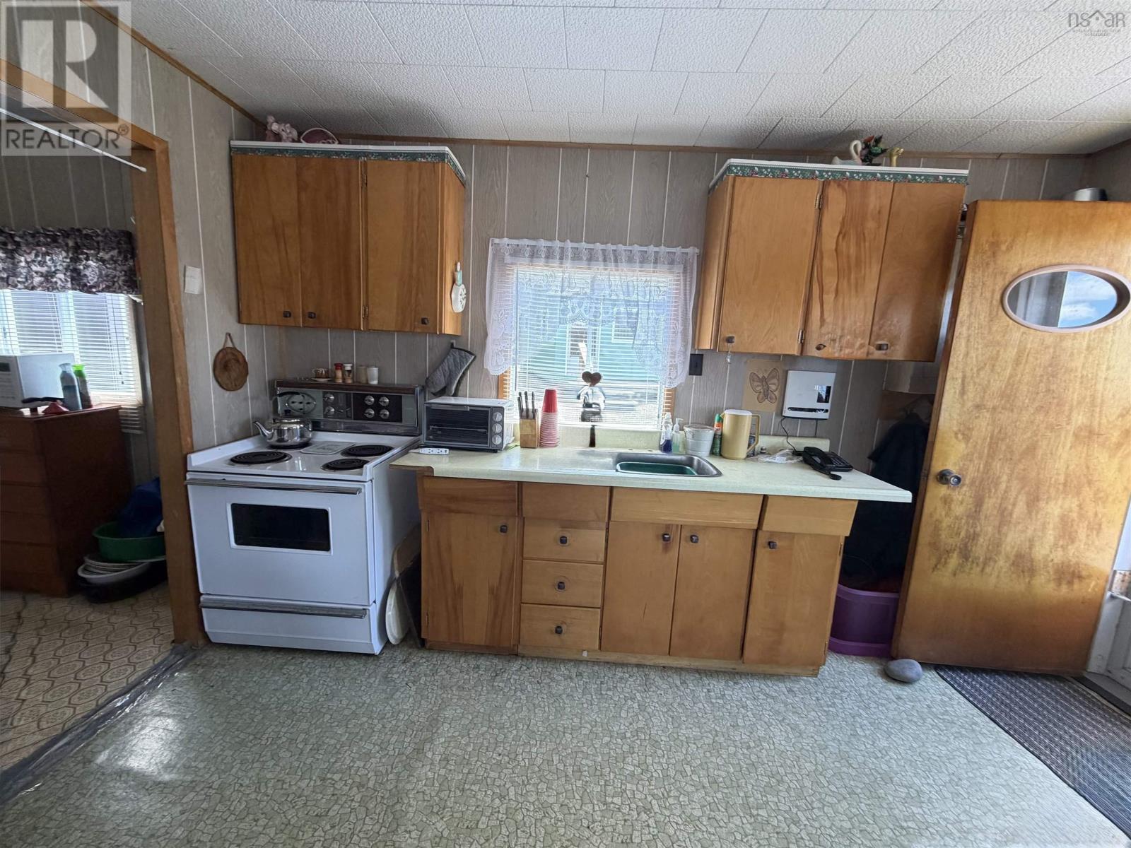 145 West Liscomb Point Road, Liscomb, Nova Scotia  B0J 2A0 - Photo 11 - 202610971