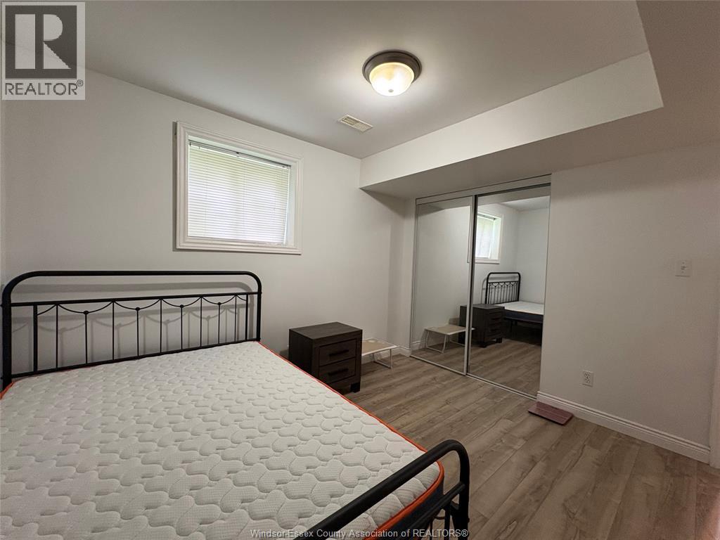 2141 Longfellow Unit# Lower, Windsor, Ontario  N9B 3J5 - Photo 15 - 26019361