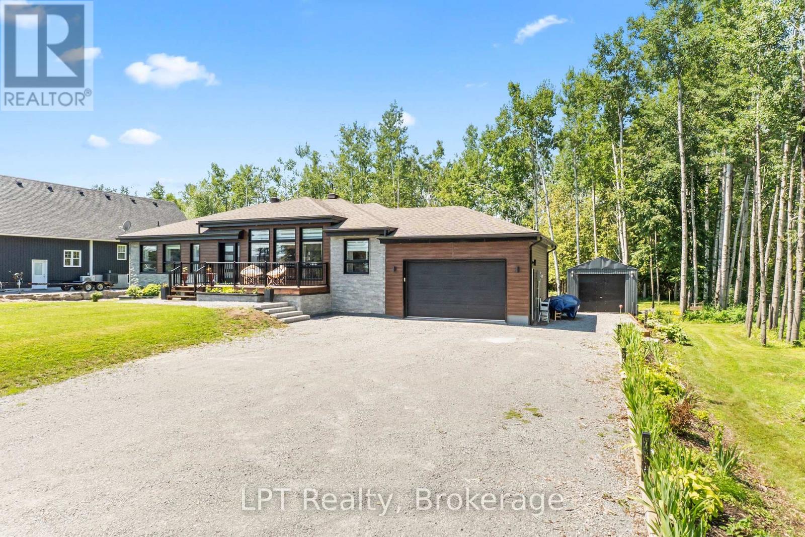 61 Pinewood Boulevard, Kawartha Lakes, Ontario  K0M 2T0 - Photo 2 - X13659750