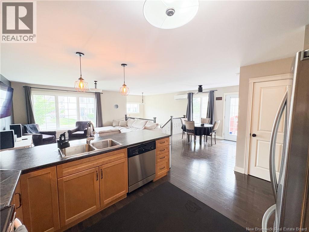 50 Ashley Crescent, Fredericton, New Brunswick E3A 9J2 - Photo 7 - NB145701