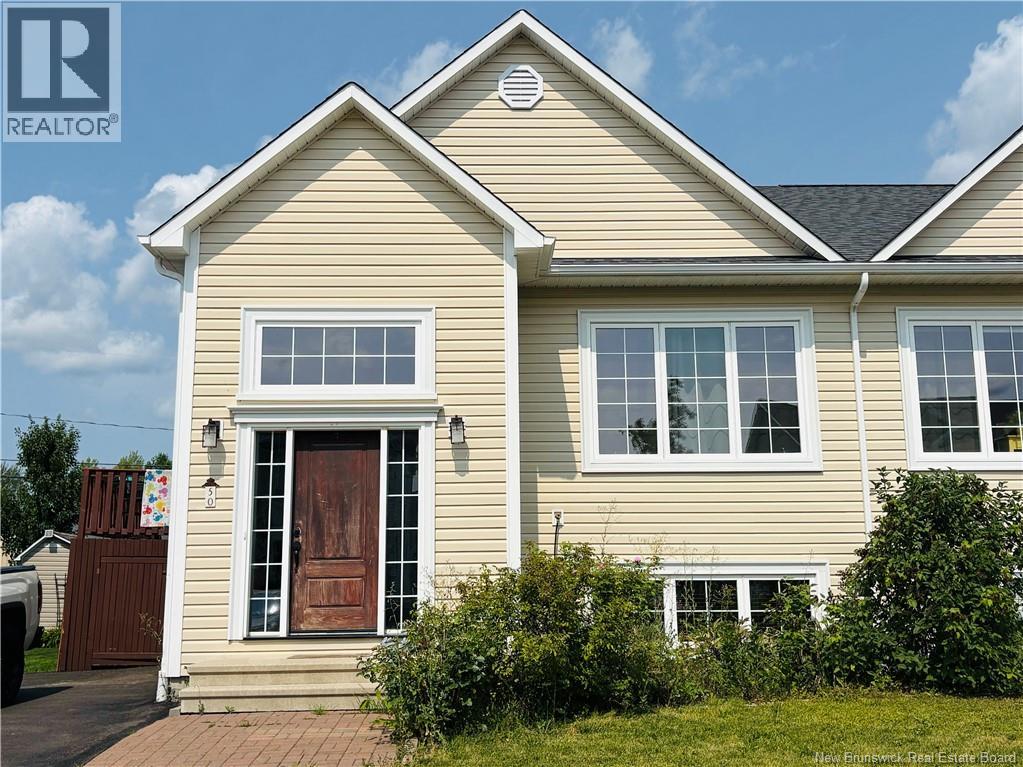 50 Ashley Crescent, Fredericton, New Brunswick