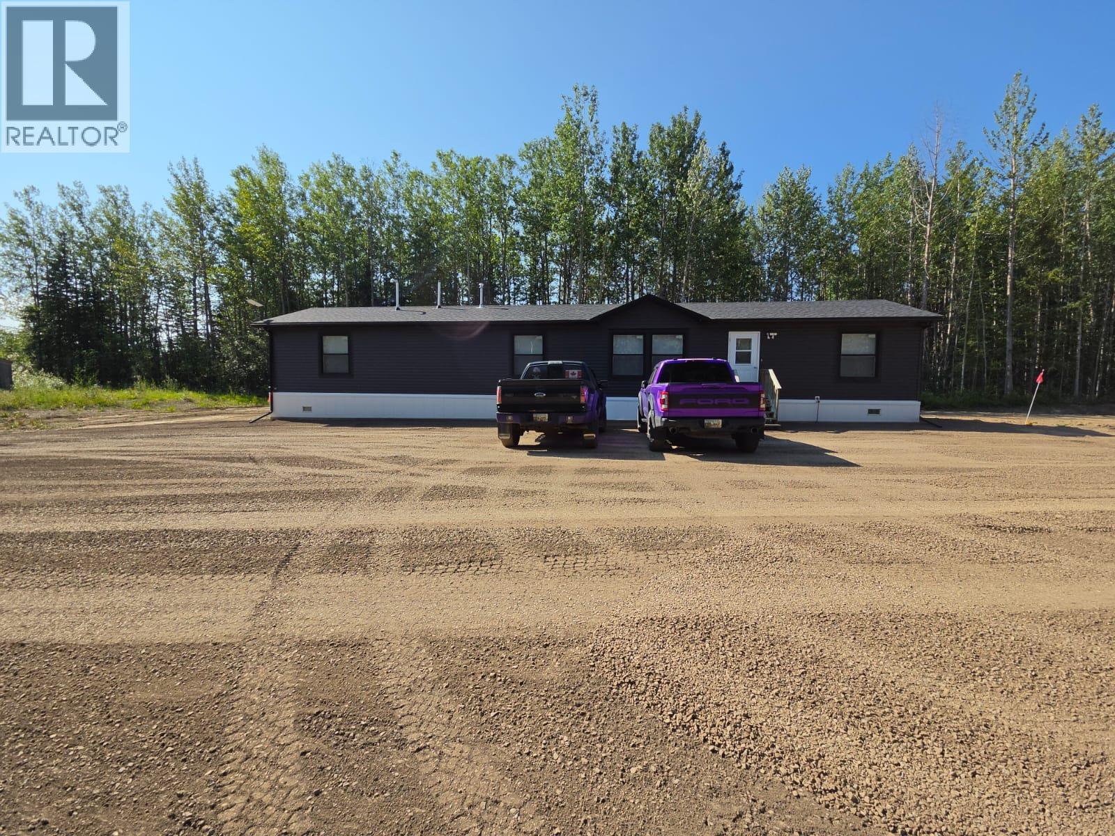 3593 WEST HAYWARD Road, Chetwynd, British Columbia