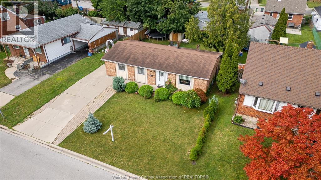 1045 Reedmere Road, Windsor, Ontario  N8S 2L9 - Photo 2 - 26018982