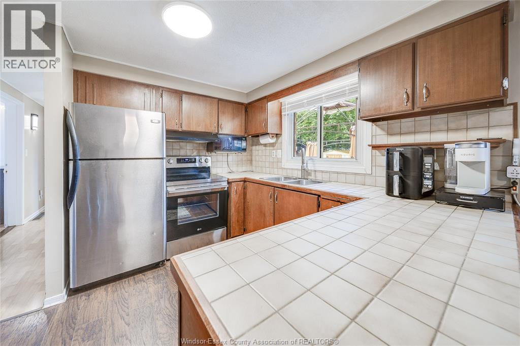 1045 Reedmere Road, Windsor, Ontario  N8S 2L9 - Photo 12 - 26018982