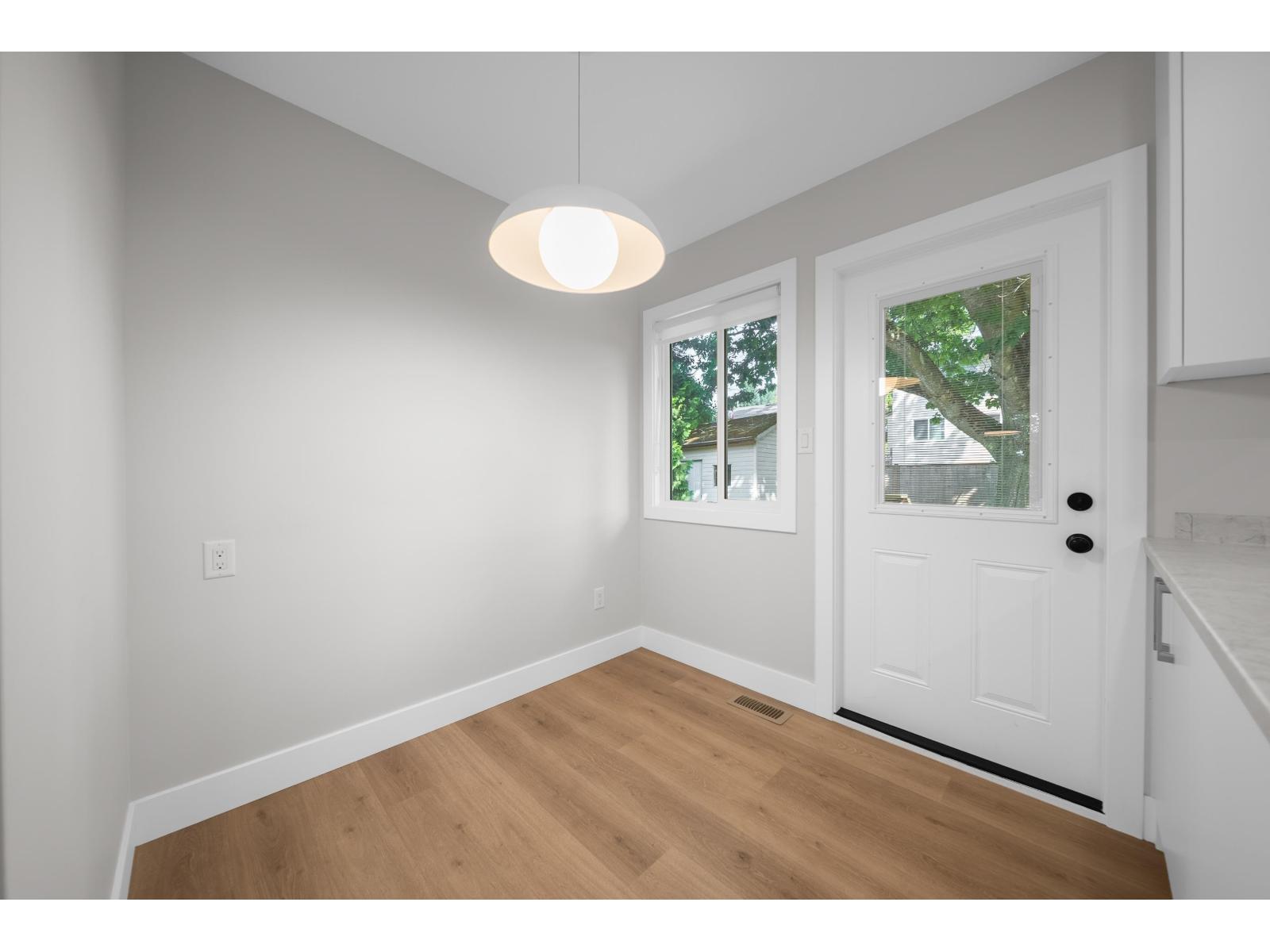 34855 Mcleod Avenue, Abbotsford, British Columbia  V3G 1G9 - Photo 14 - R3153691