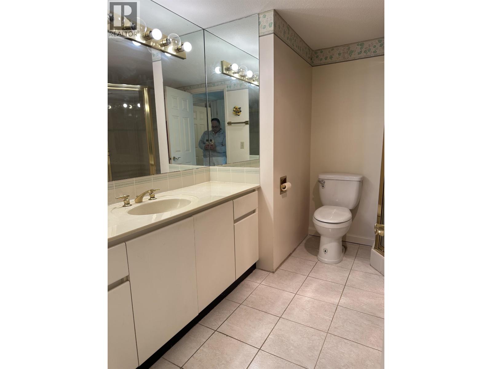 403 5425 Yew Street, Vancouver, British Columbia V6M 3X7 - Photo 5 - R3135095