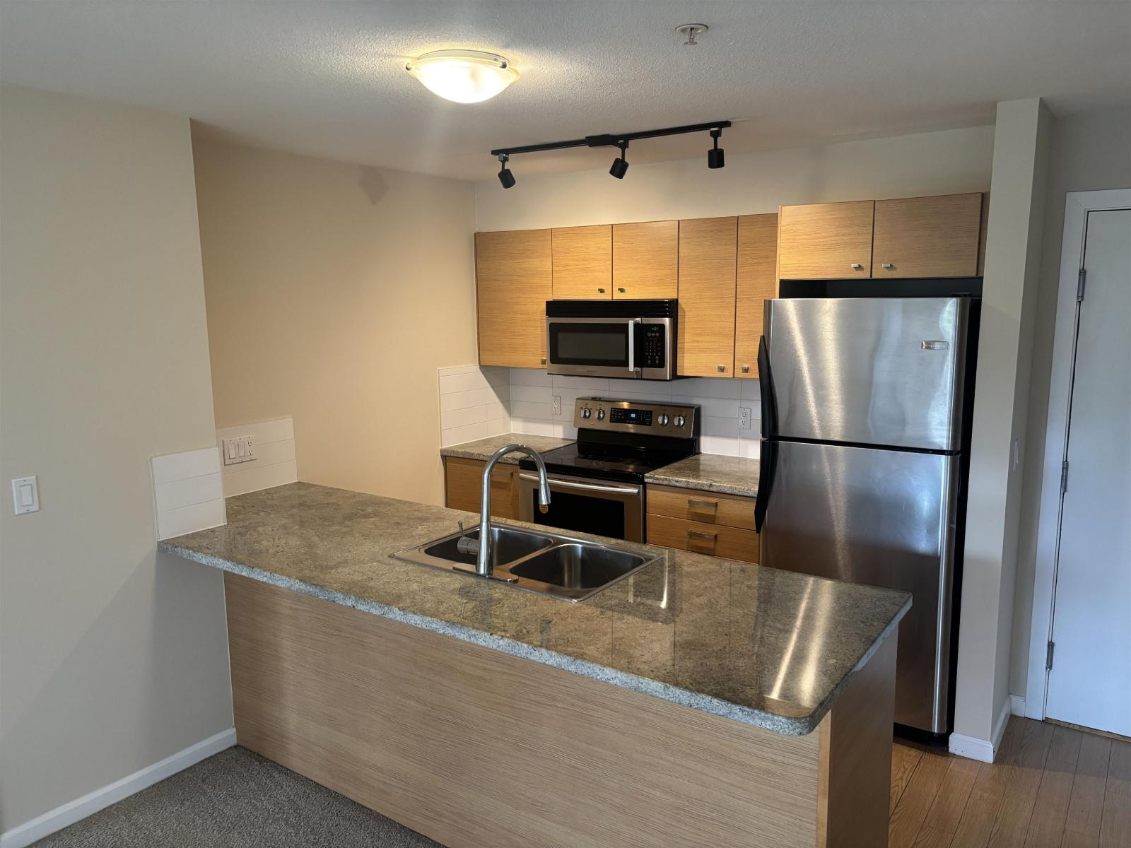 312 6815 188 Street, Surrey, British Columbia  V4N 0Z8 - Photo 10 - R3154290