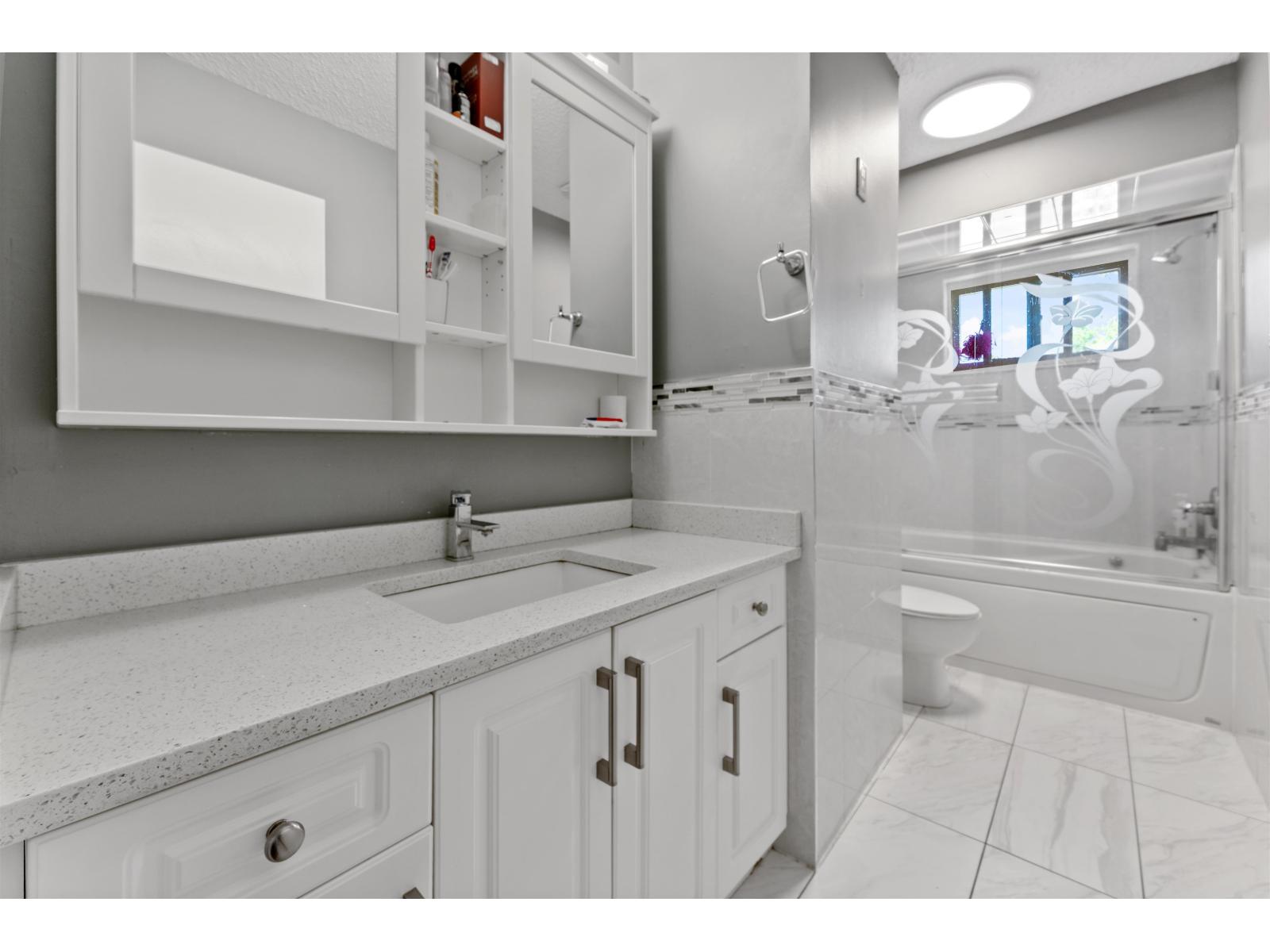 9223 134 Street, Surrey, British Columbia  V3V 5R8 - Photo 11 - R3154300
