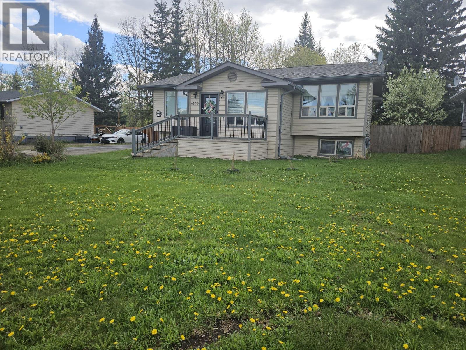 4709 45 Street NE, Chetwynd, British Columbia  V0C 1J0 - Photo 4 - 10380185