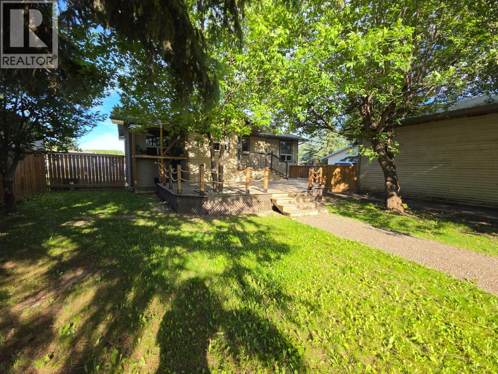 4709 45 Street NE, Chetwynd, British Columbia  V0C 1J0 - Photo 94 - 10380185