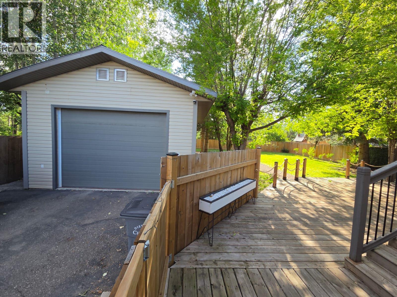 4709 45 Street NE, Chetwynd, British Columbia  V0C 1J0 - Photo 92 - 10380185
