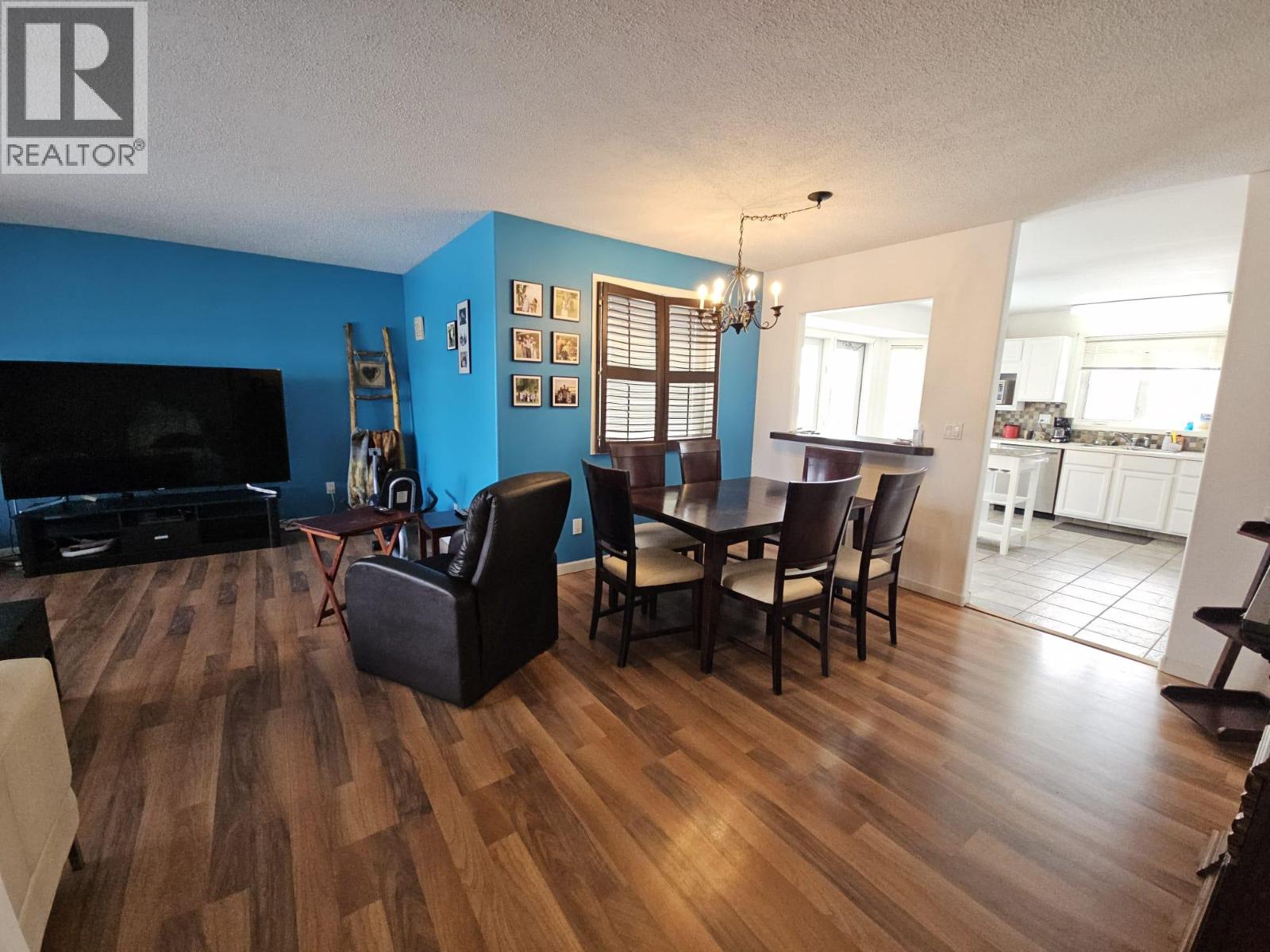 5117 44 Place NE, Chetwynd, British Columbia  V0C 1J0 - Photo 8 - 10381064