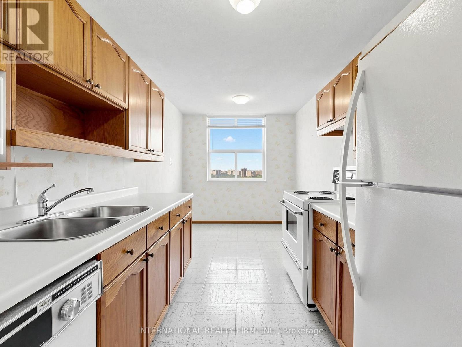 1812 - 205 Hilda Avenue, Toronto, Ontario M2M 4B1 - Photo 12 - C13605630