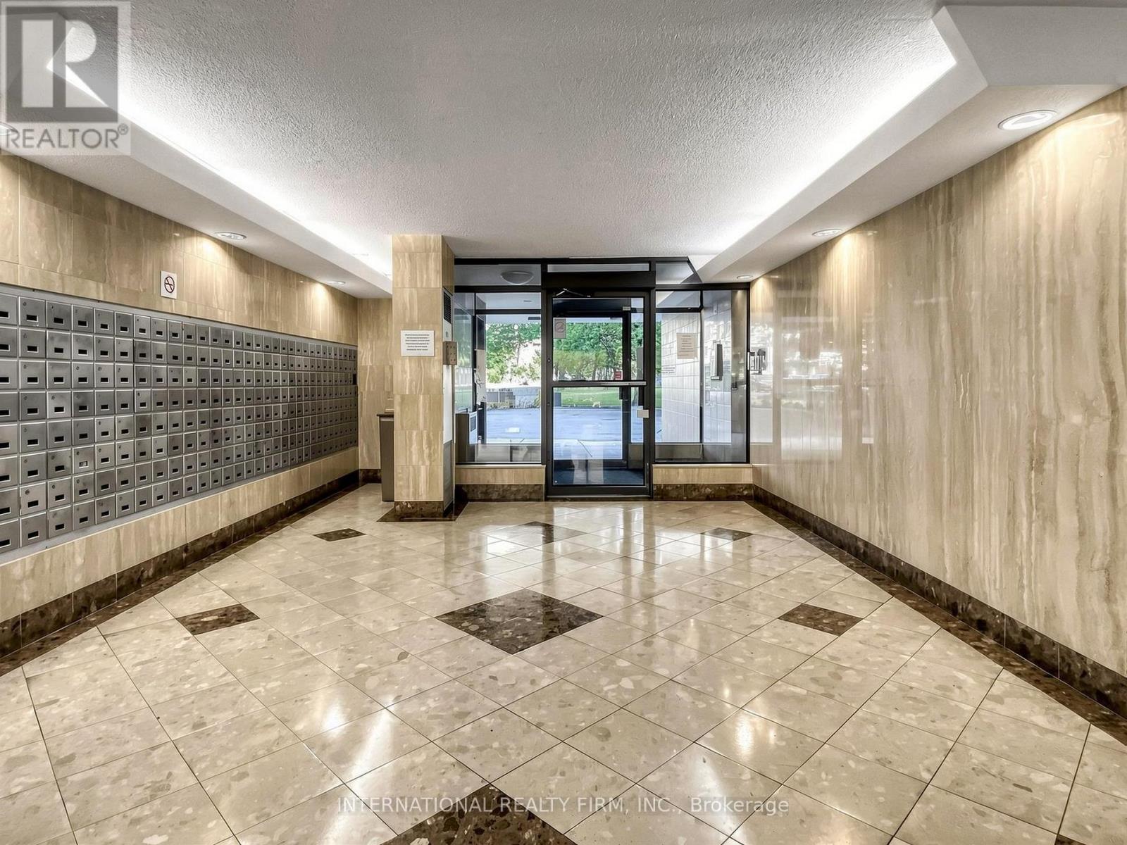 1812 - 205 Hilda Avenue, Toronto, Ontario M2M 4B1 - Photo 4 - C13605630