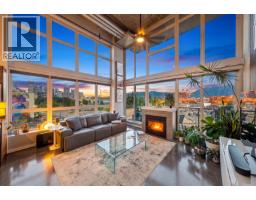407 289 ALEXANDER STREET, Vancouver, British Columbia