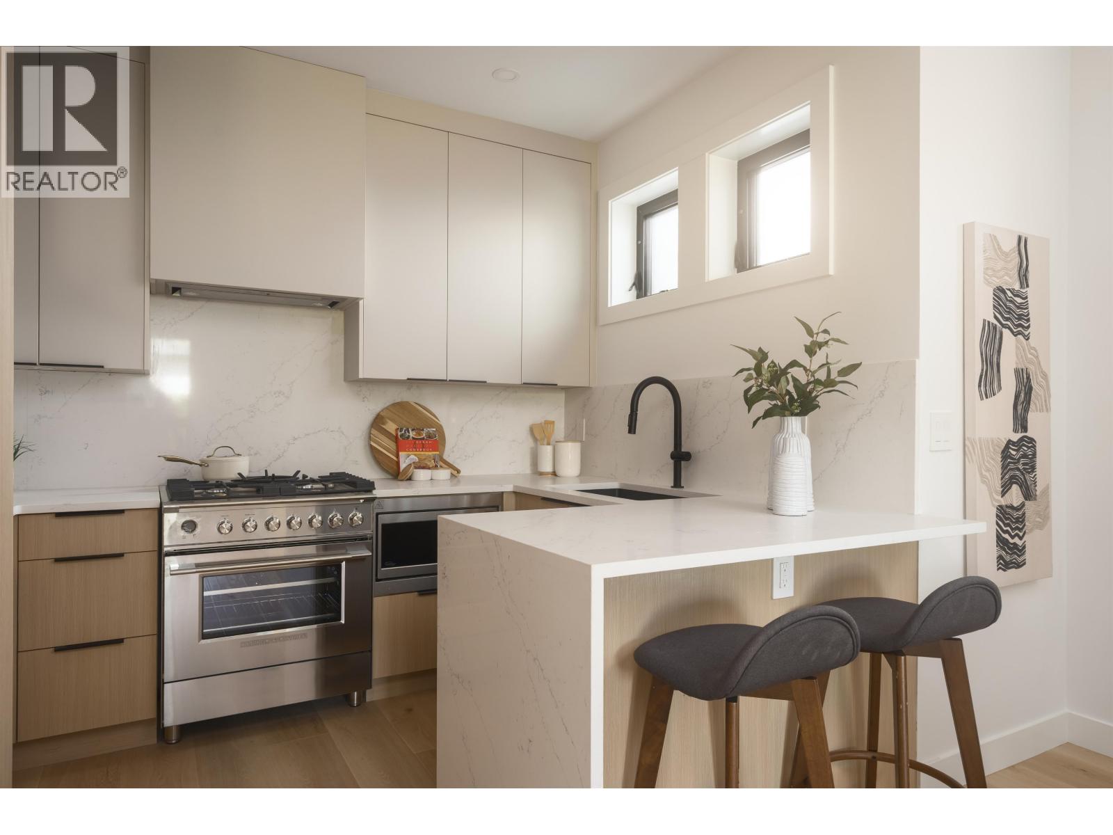 920 E 16th Avenue, Vancouver, British Columbia  V5T 2V9 - Photo 7 - R3154315