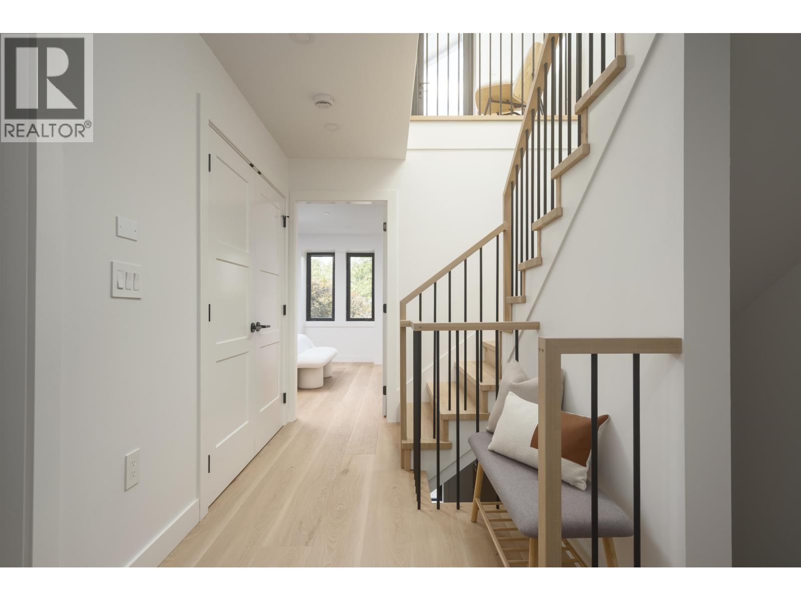 920 E 16th Avenue, Vancouver, British Columbia  V5T 2V9 - Photo 8 - R3154315