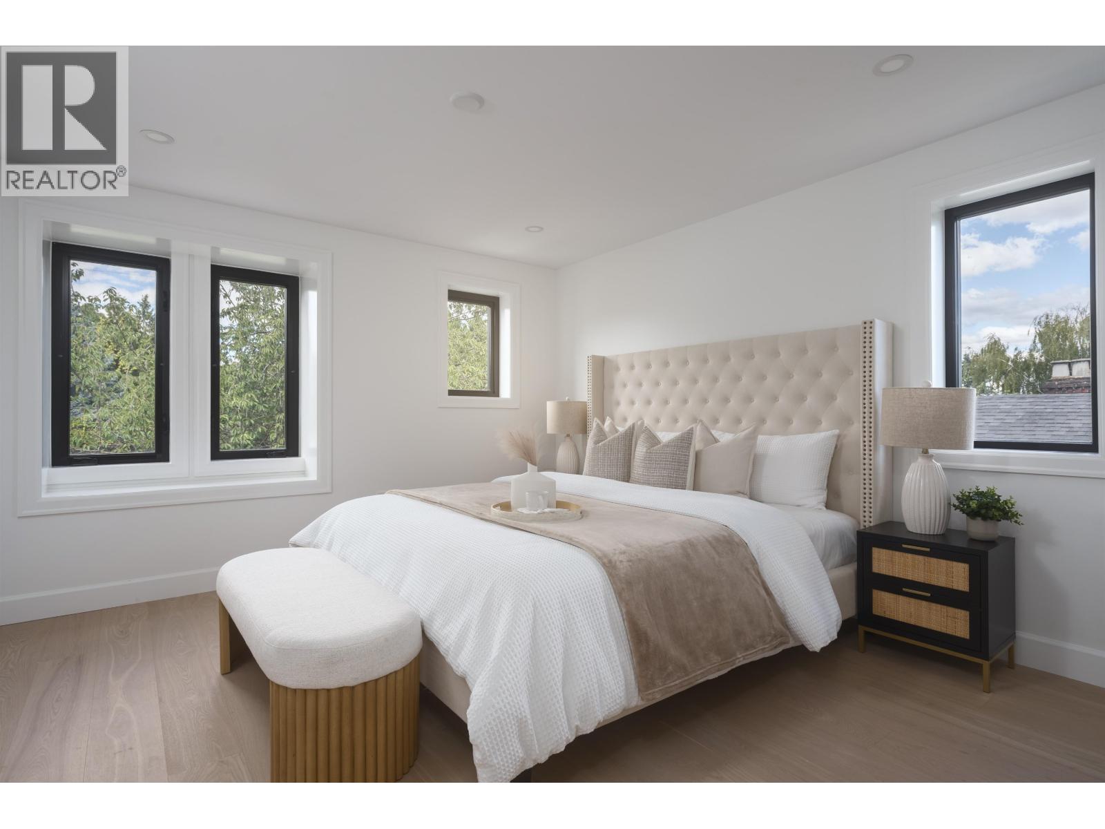 922 E 16th Avenue, Vancouver, British Columbia  V5T 2V9 - Photo 11 - R3154316