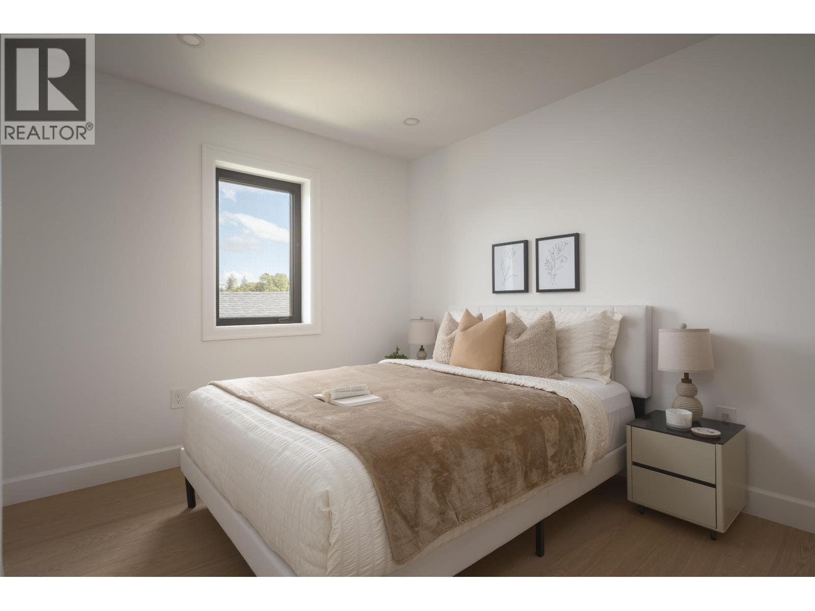 922 E 16th Avenue, Vancouver, British Columbia  V5T 2V9 - Photo 18 - R3154316