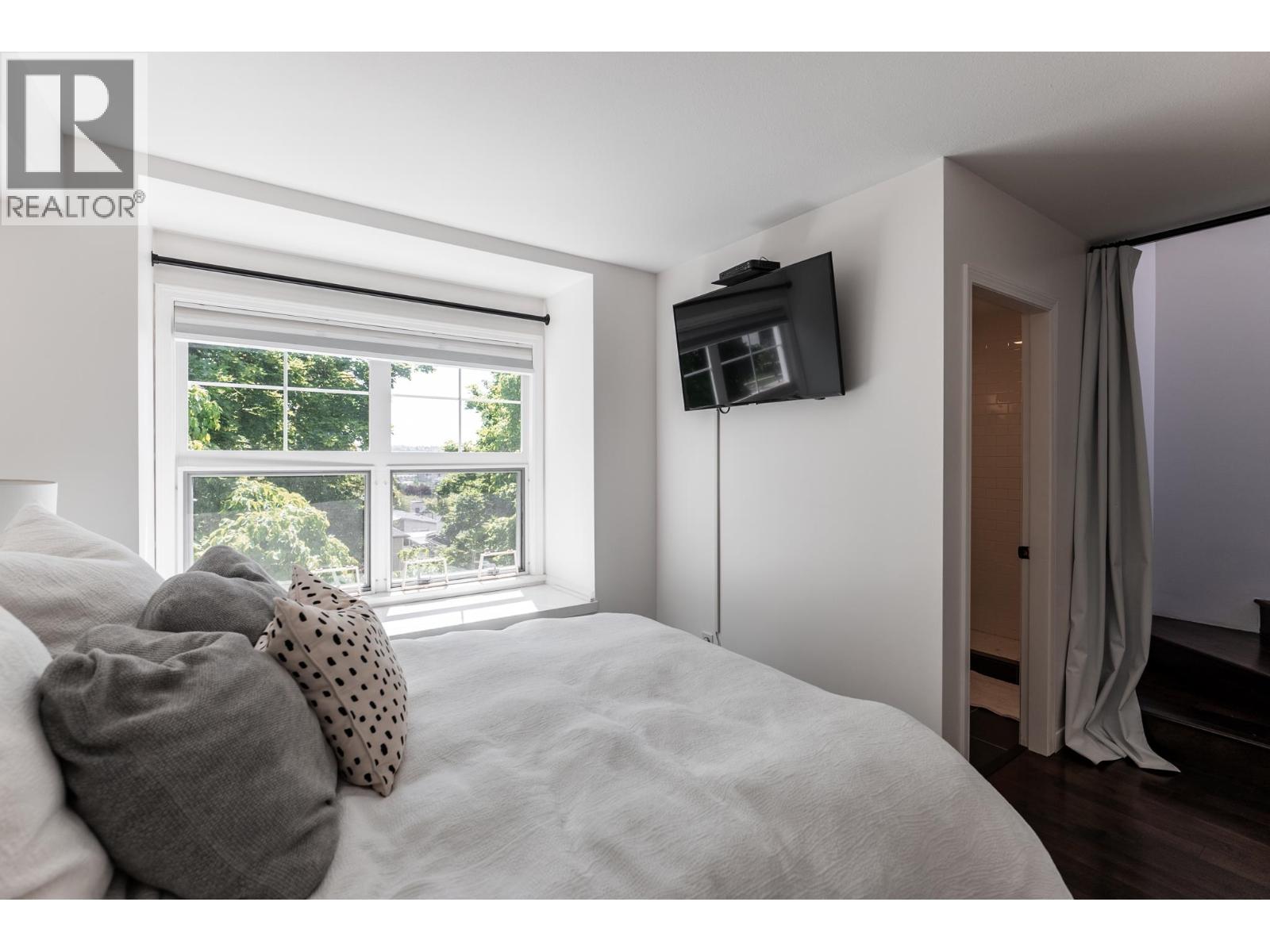213 3787 Pender Street, Burnaby, British Columbia  V5C 2L2 - Photo 12 - R3154325