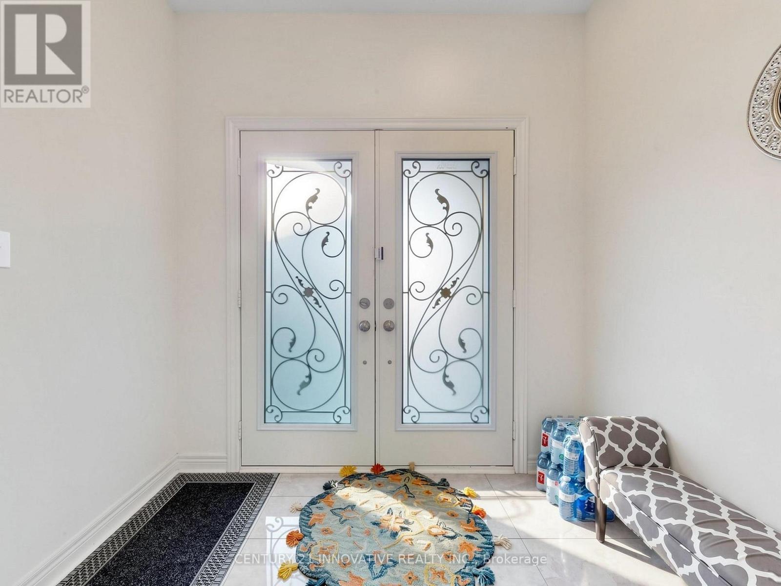 446 Bessborough Drive, Milton, Ontario  L9T 8V5 - Photo 4 - W13655640