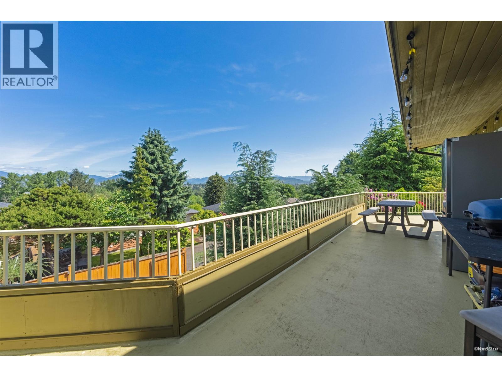 5578 Oakglen Drive, Burnaby, British Columbia  V5H 3M5 - Photo 11 - R3154326