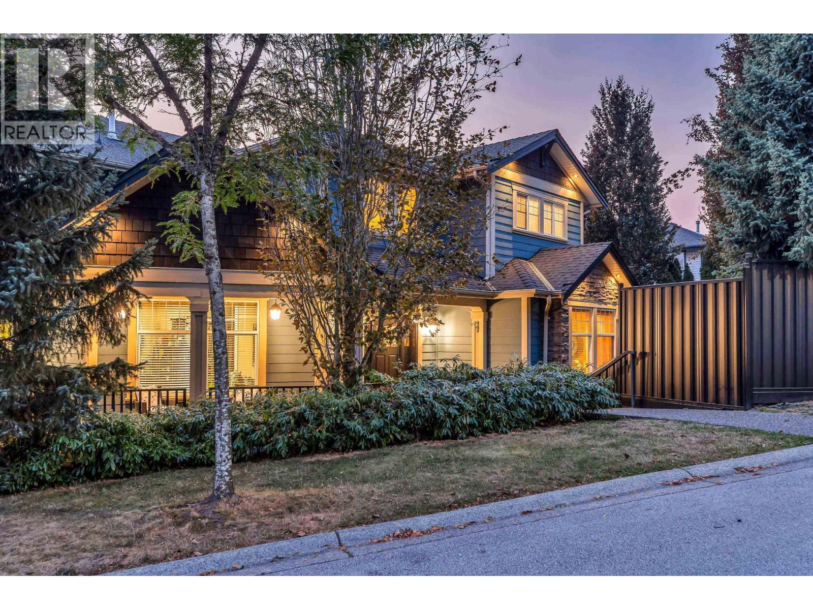 10339 Mceachern Street, Maple Ridge, British Columbia V2W 0B2 - Photo 2 - R3154327
