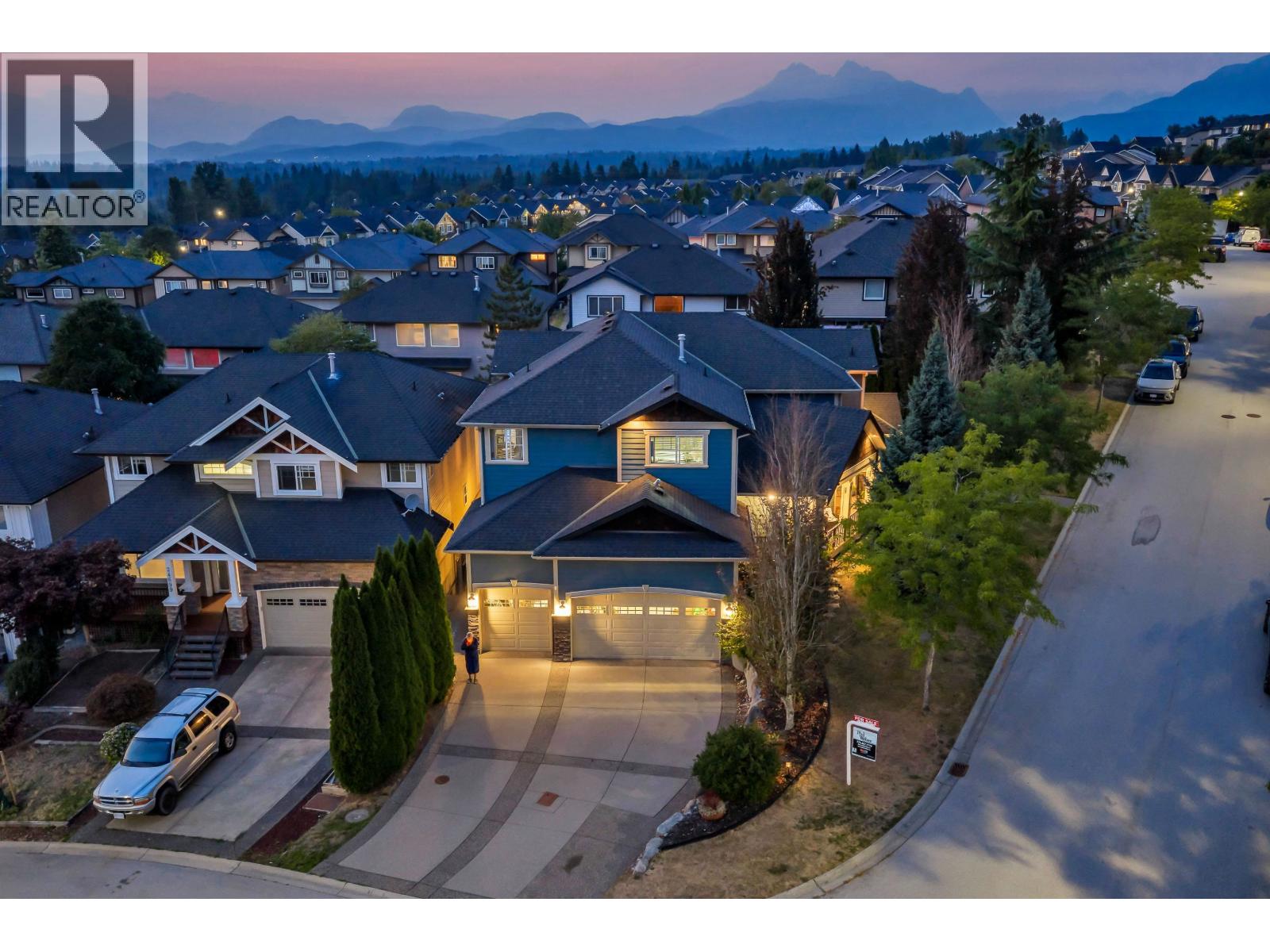 10339 Mceachern Street, Maple Ridge, British Columbia V2W 0B2 - Photo 40 - R3154327