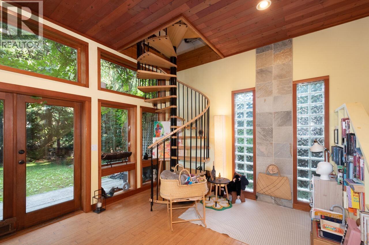 368 Eagles Nest Road, Bowen Island, British Columbia  V0N 1G1 - Photo 22 - R3154354
