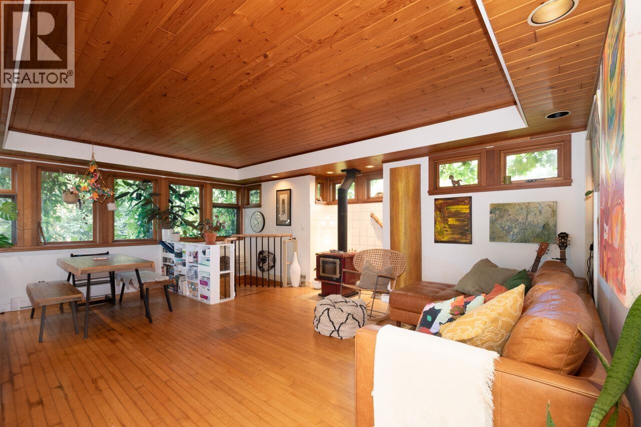 368 Eagles Nest Road, Bowen Island, British Columbia  V0N 1G1 - Photo 6 - R3154354