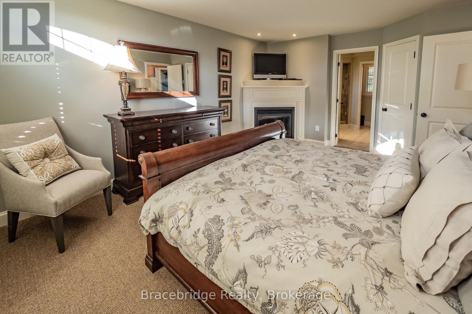 Carling 4 W9 - 3876 Muskoka Rd 118 Highway W, Muskoka Lakes, Ontario  P0B 1J0 - Photo 16 - X13659694