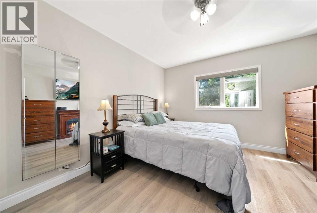 228 2 Avenue E, Bow Island, Alberta  T0K 0G0 - Photo 13 - A2327890