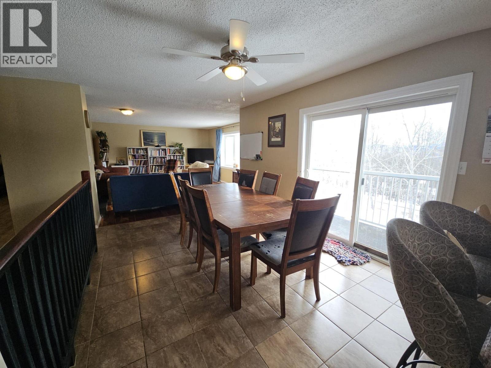 6128 Kurjata Road, Chetwynd, British Columbia  V0C 1J0 - Photo 8 - 10381497