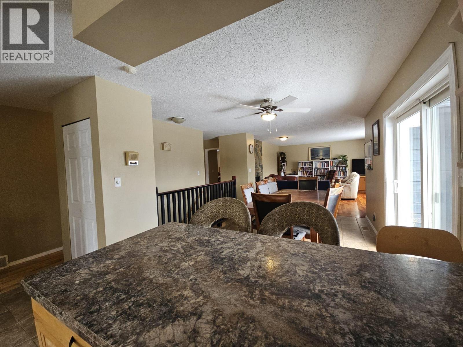 6128 Kurjata Road, Chetwynd, British Columbia  V0C 1J0 - Photo 20 - 10381497