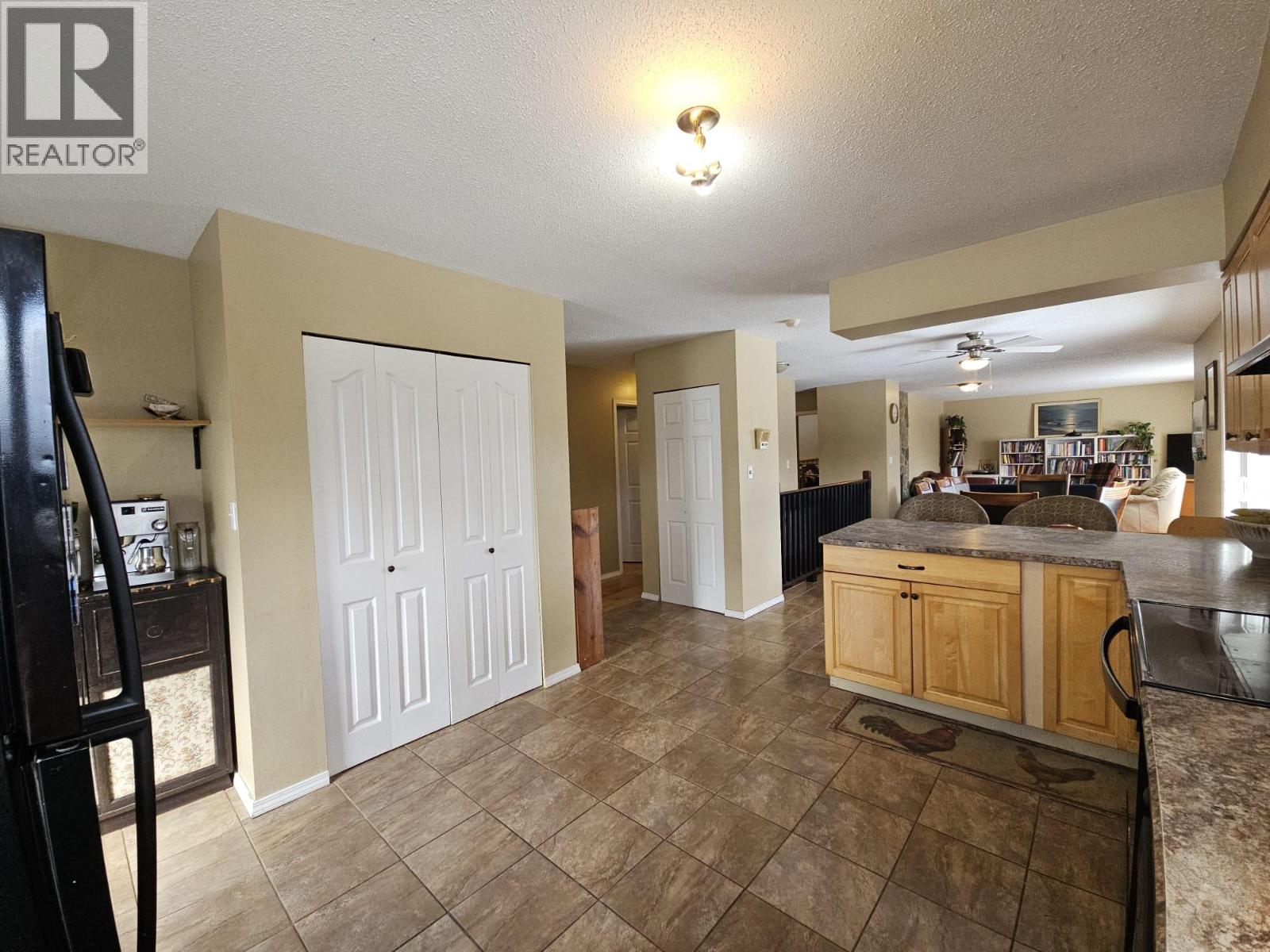 6128 Kurjata Road, Chetwynd, British Columbia  V0C 1J0 - Photo 23 - 10381497